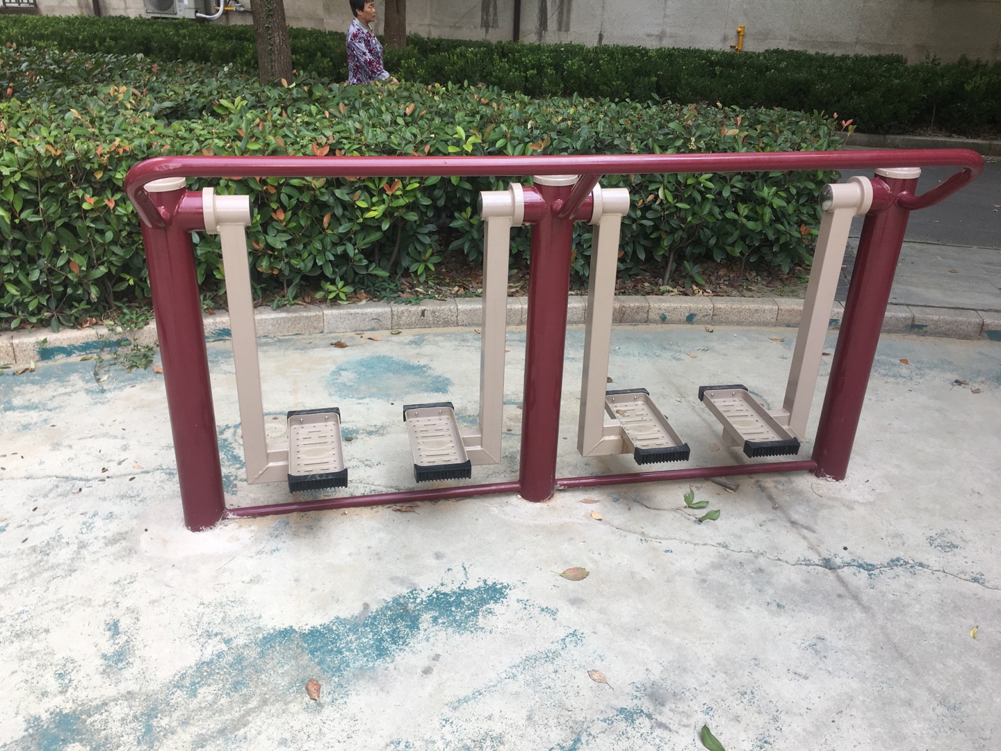 二位太空漫步機