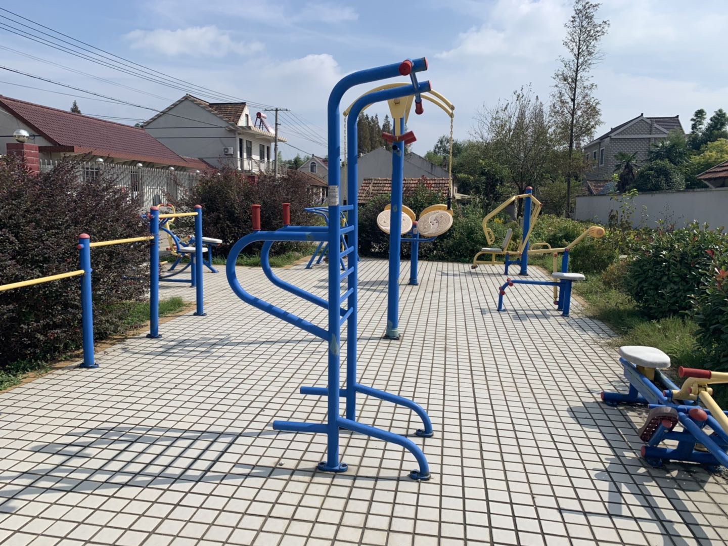 多功能訓(xùn)練器