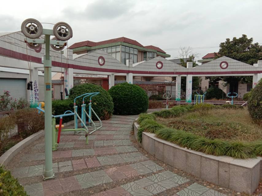 果園村1組第1健身點