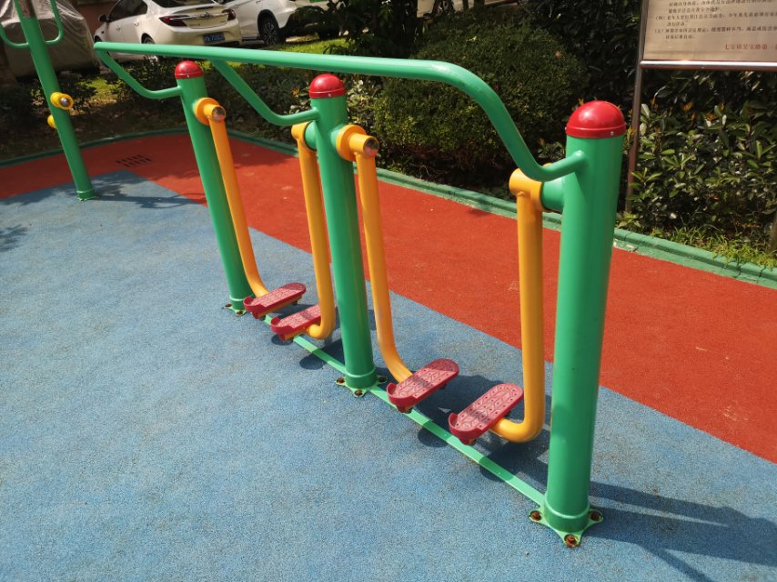 兩聯(lián)漫步機(jī)