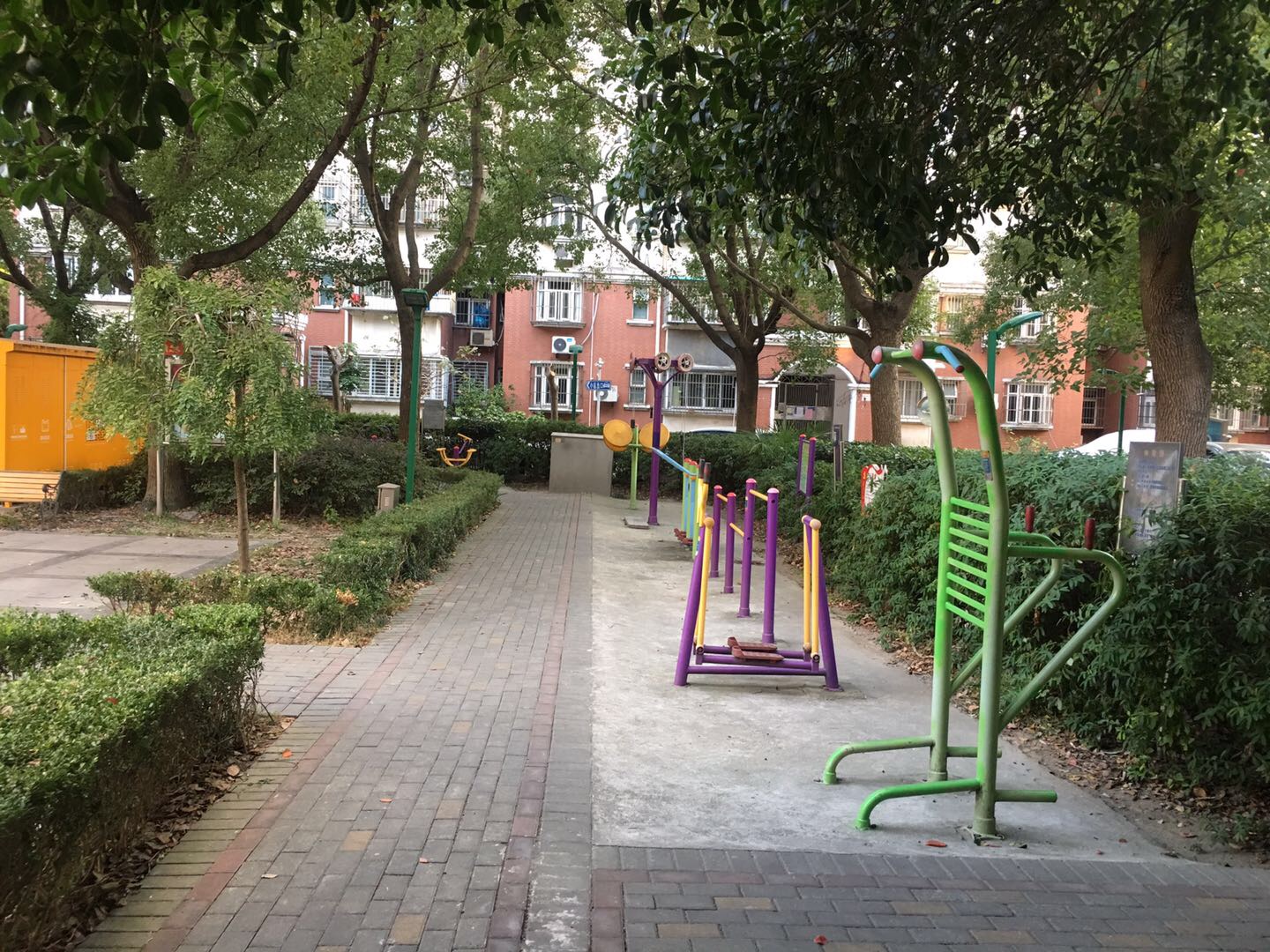 錦河苑健身點(diǎn)