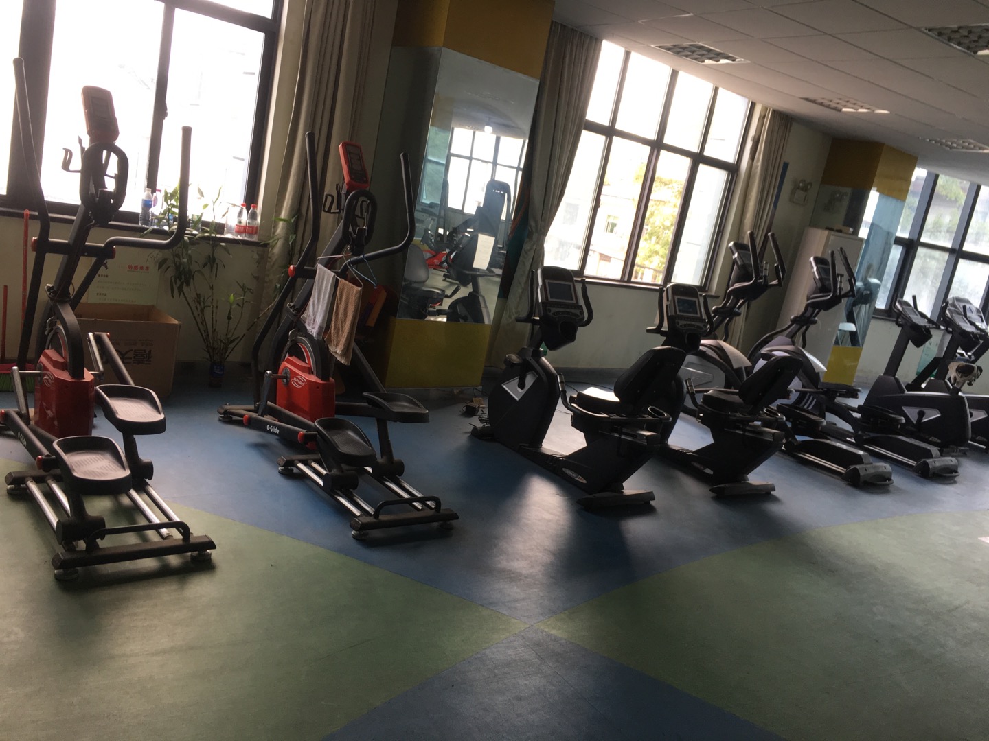 葉榭鎮(zhèn)社區(qū)文化活動中心百姓健身房