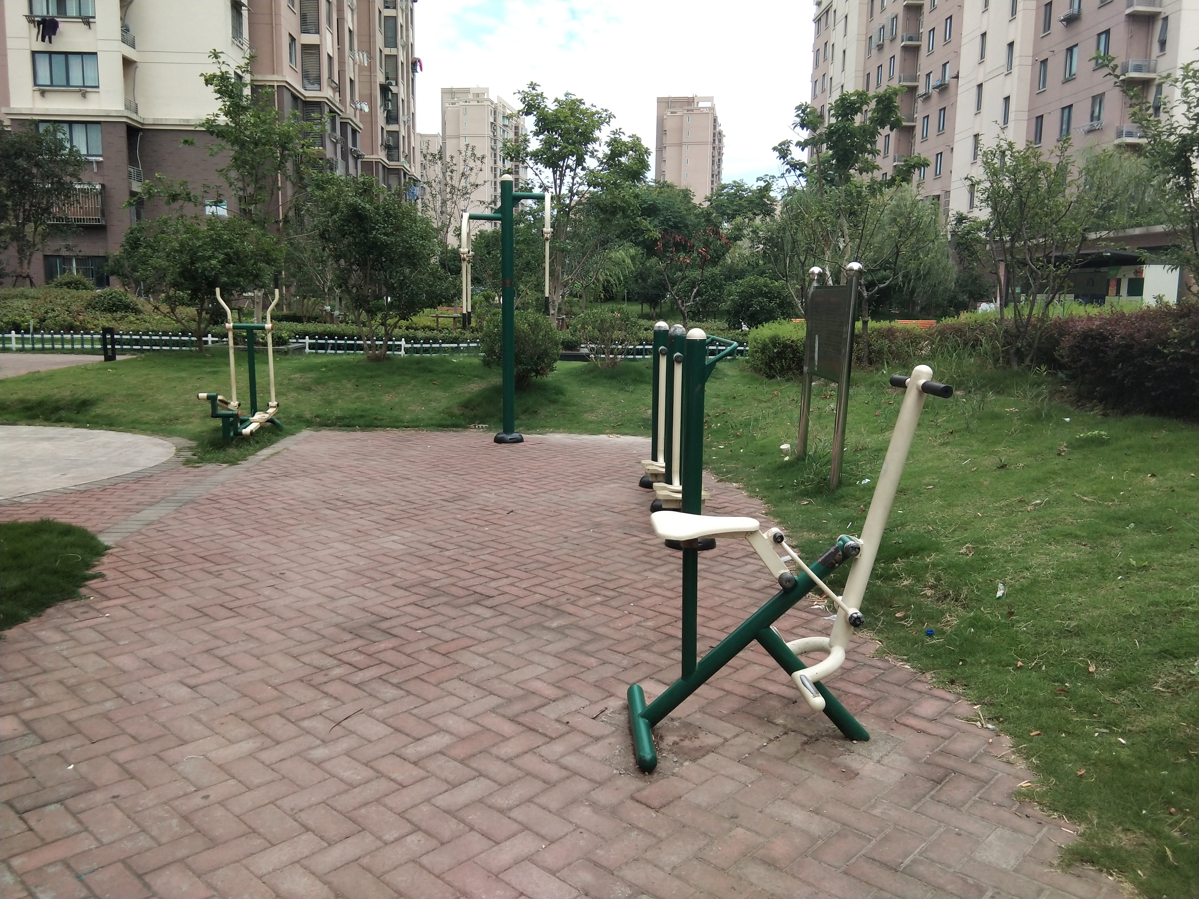 匯秀景苑居委健身點(diǎn)A