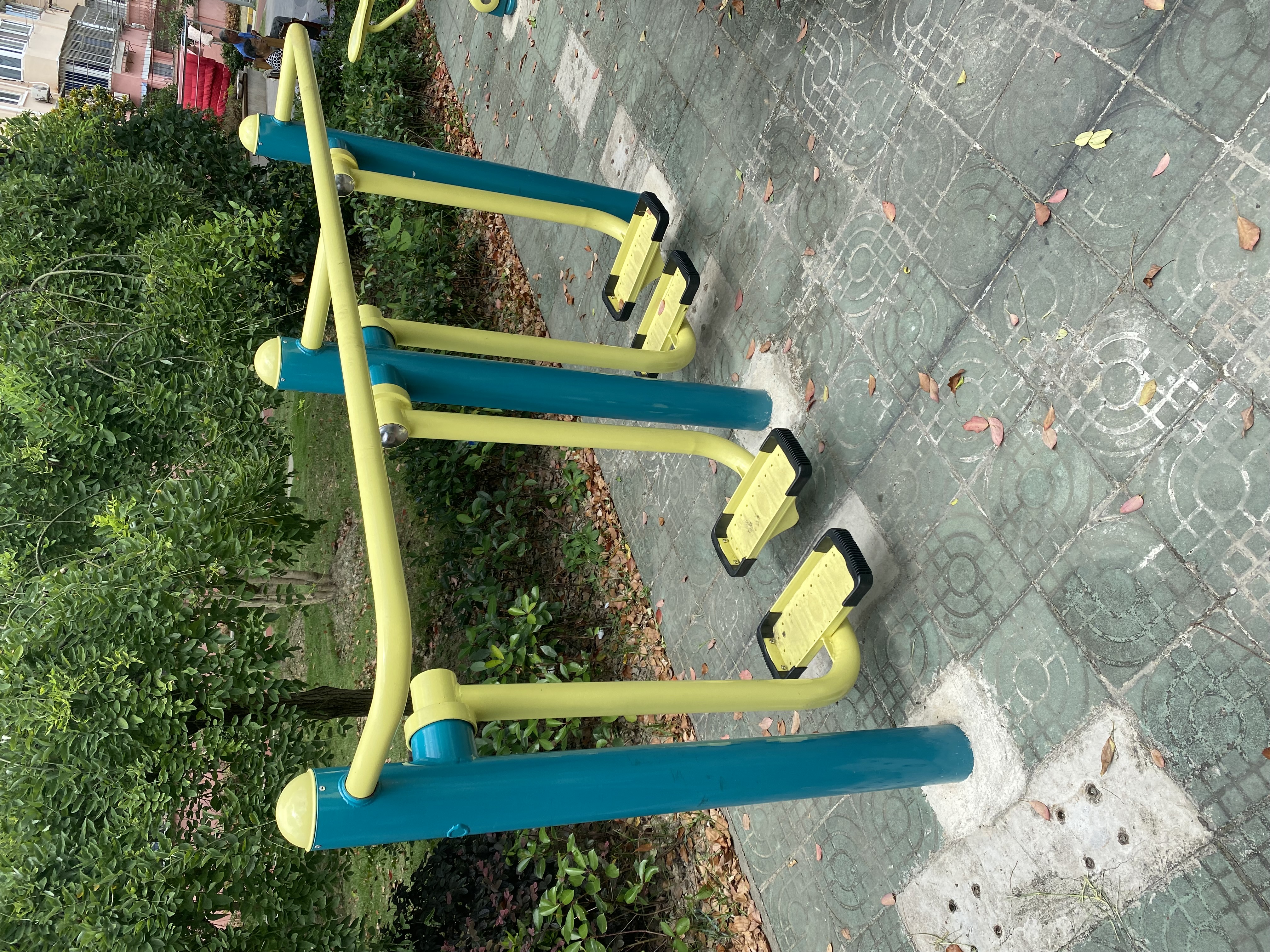 二位智能太空漫步機(jī)