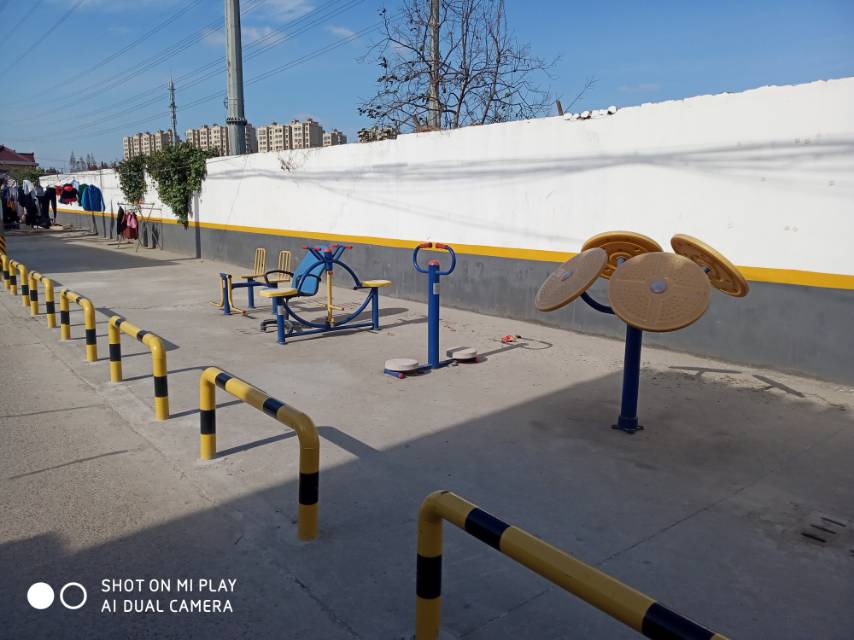 前進(jìn)村村民委員會健身點(diǎn)1