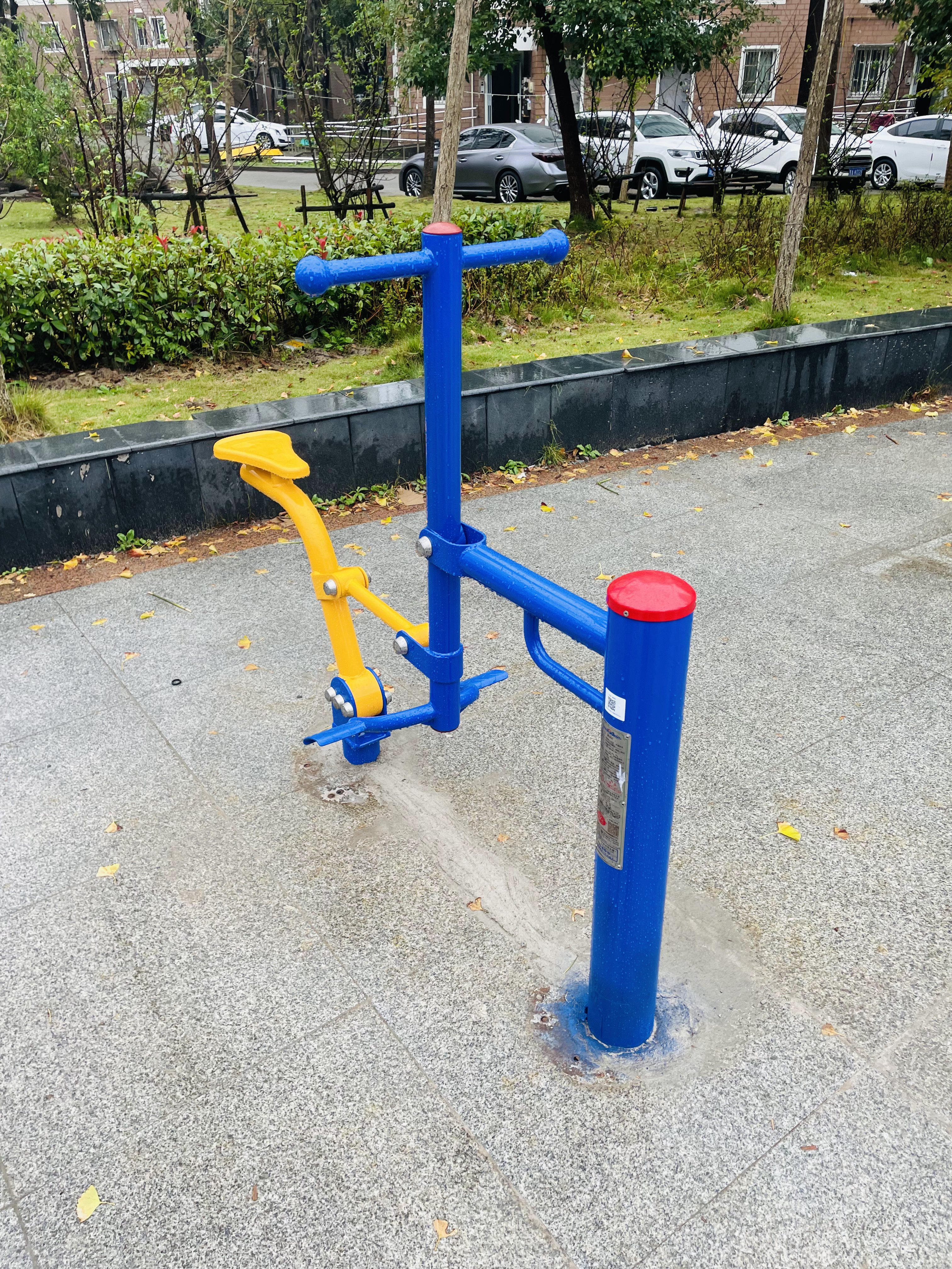 腰力訓(xùn)練器