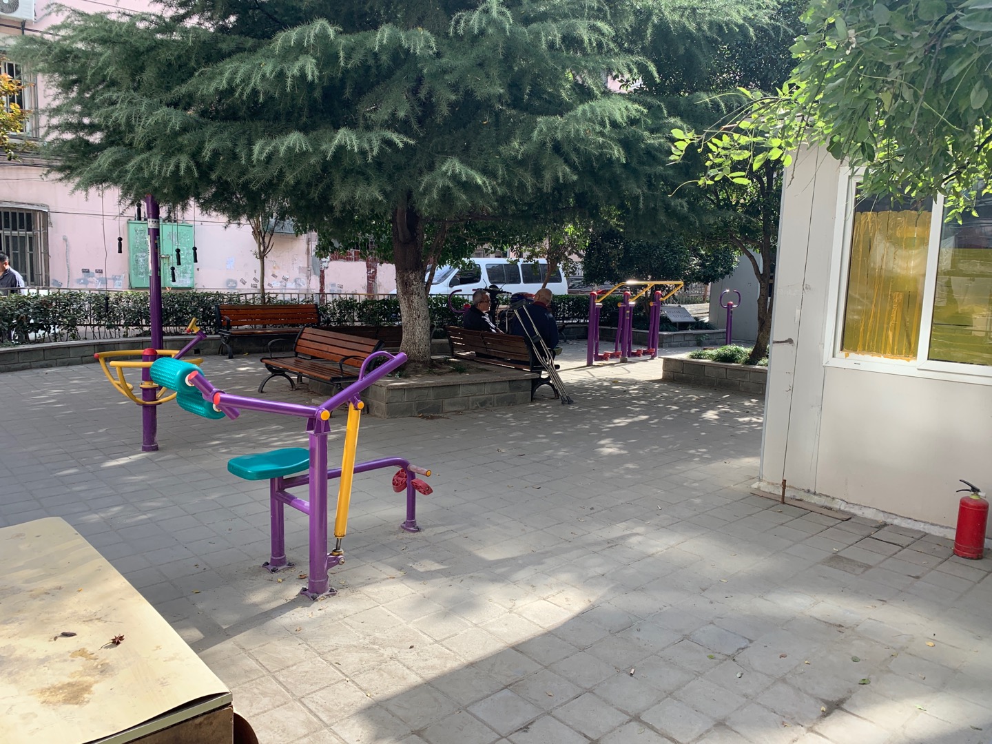 朱家灘居委健身點(diǎn)1