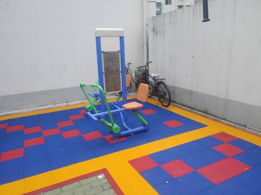 雙立柱平推平拉訓(xùn)練器