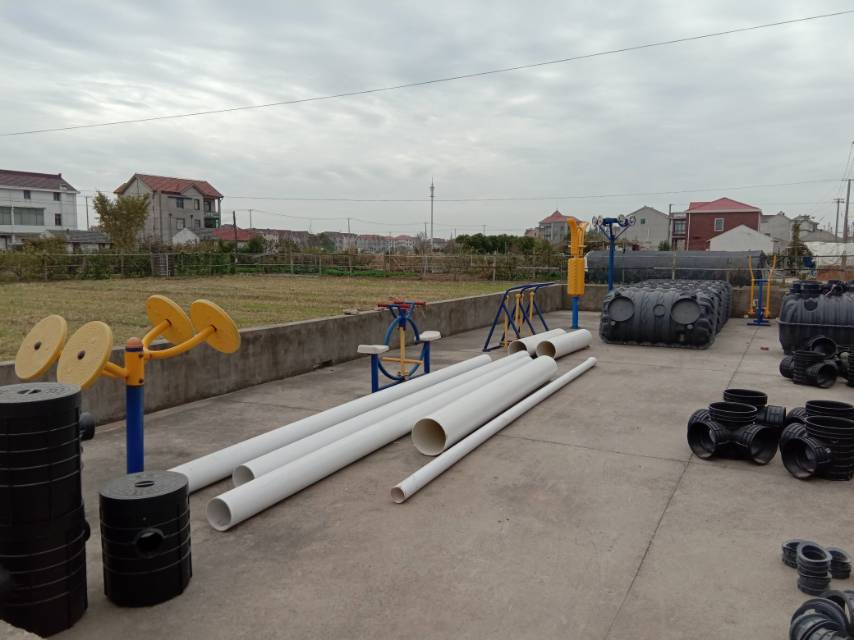 義泓村7組657號(hào)南健身路徑