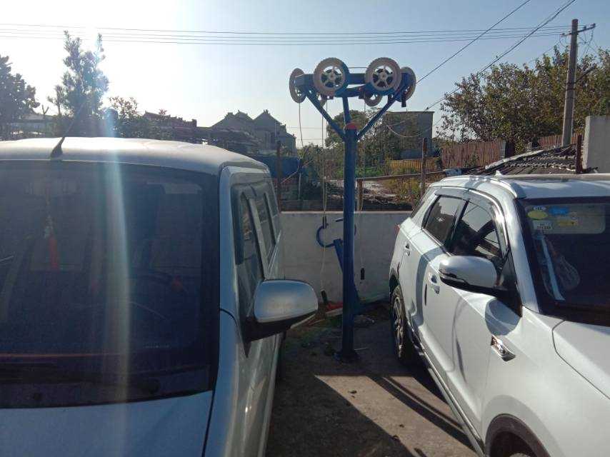 紅三村11組521號(hào)前健身路徑