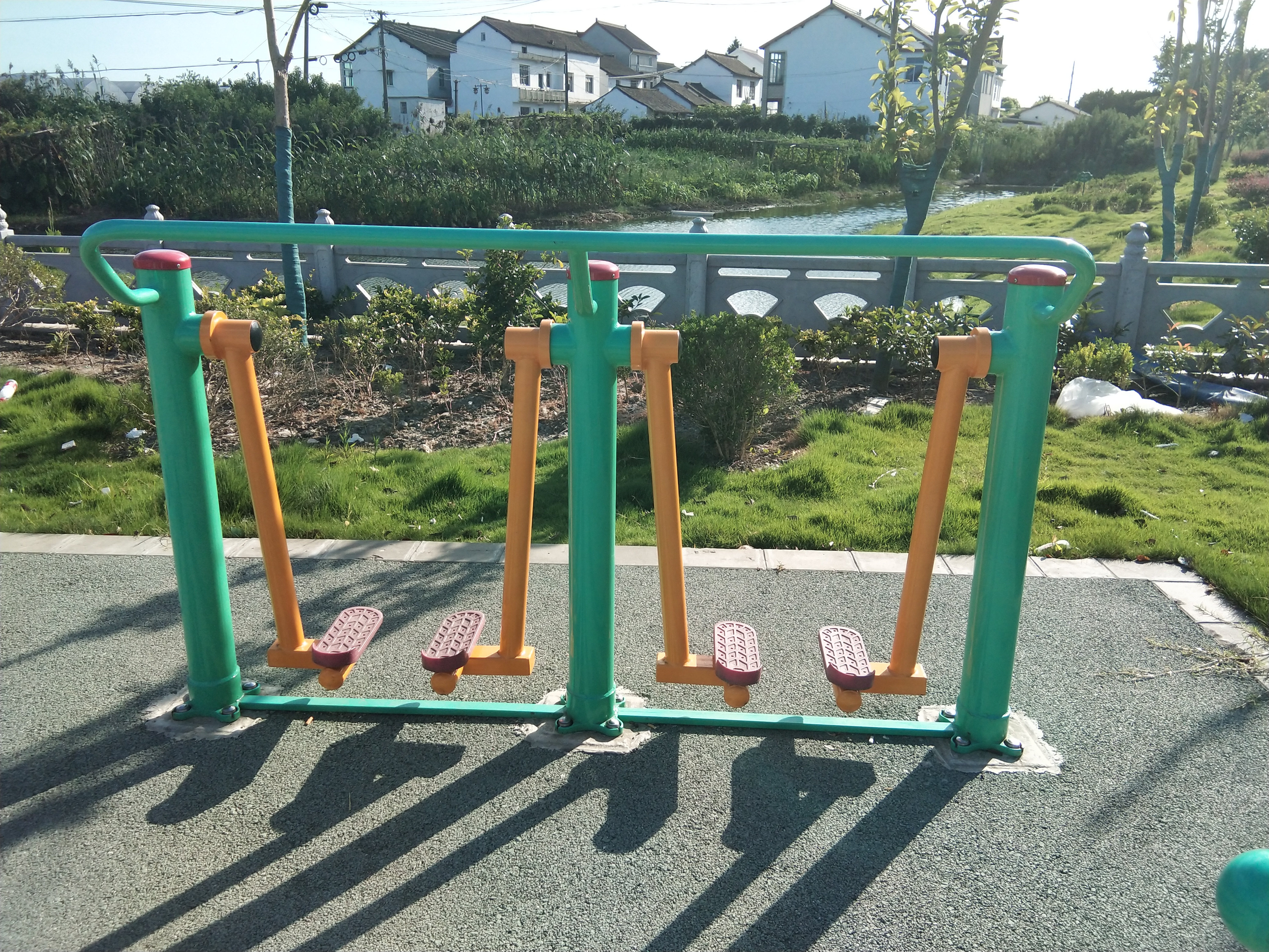 兩聯(lián)漫步機(jī)