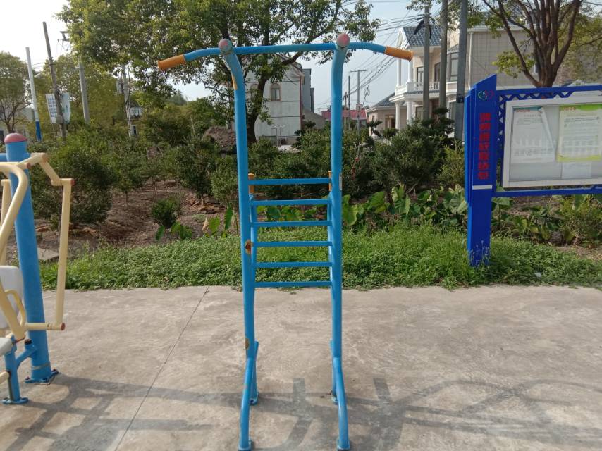 多功能訓(xùn)練器