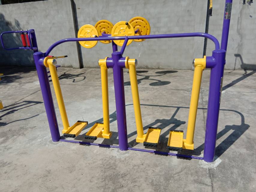 太空漫步機(jī)