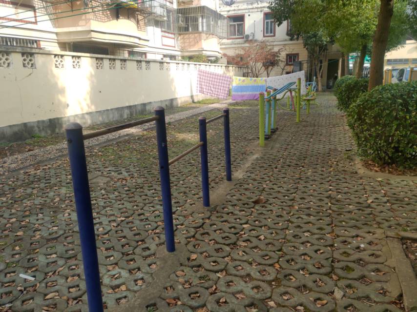 申云小區(qū)健身點