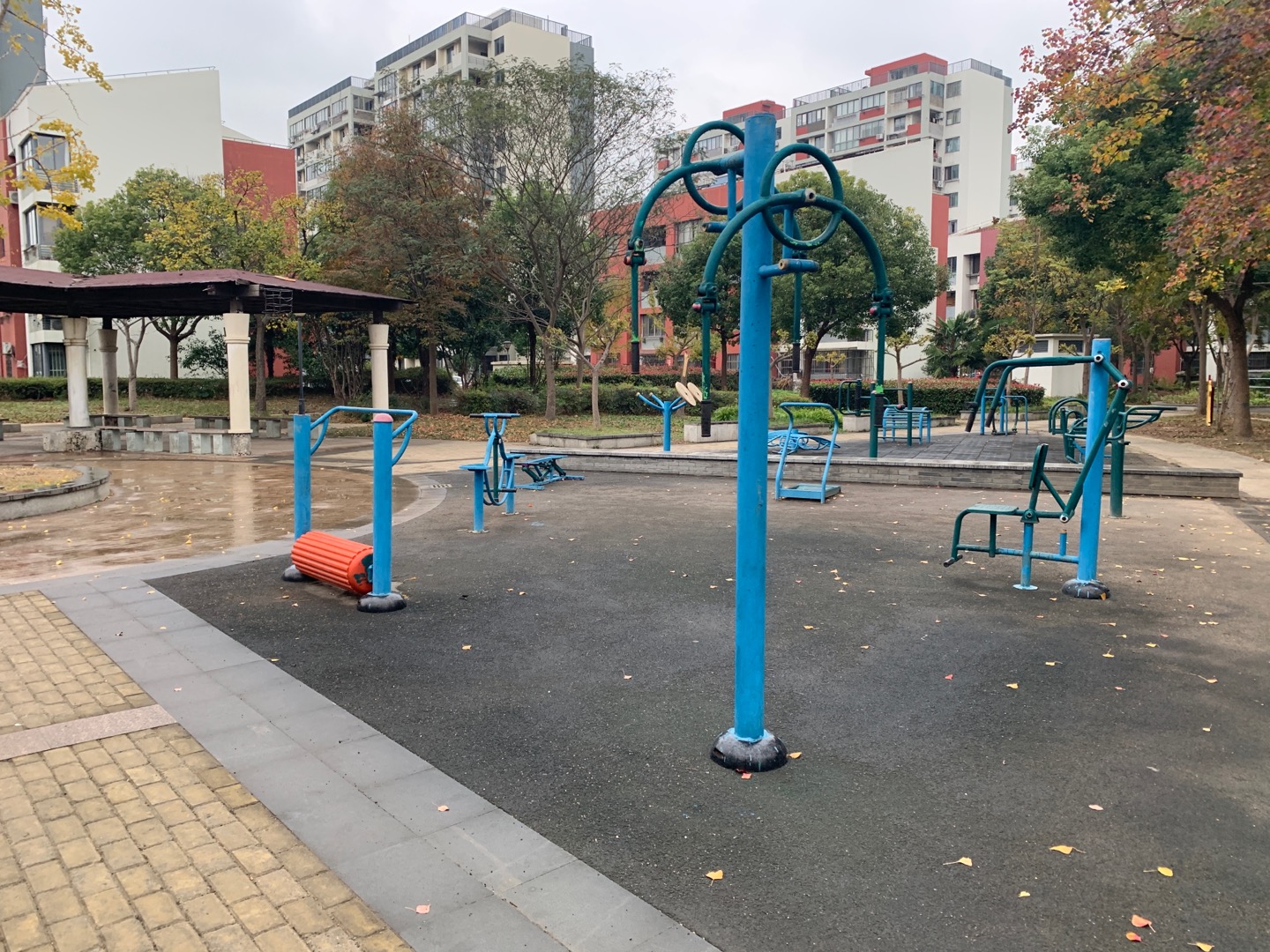 荷風(fēng)翠庭健身點(diǎn)