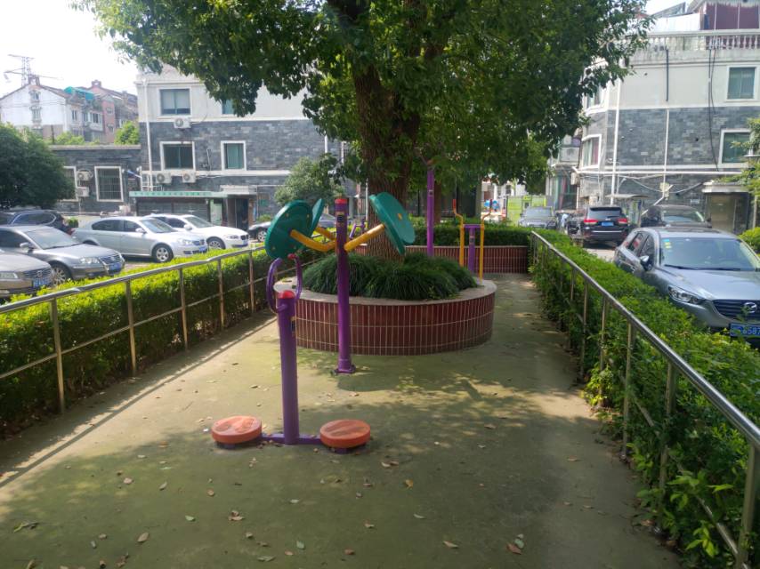 景華世紀(jì)苑健身點