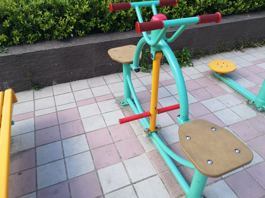 下肢康復(fù)器