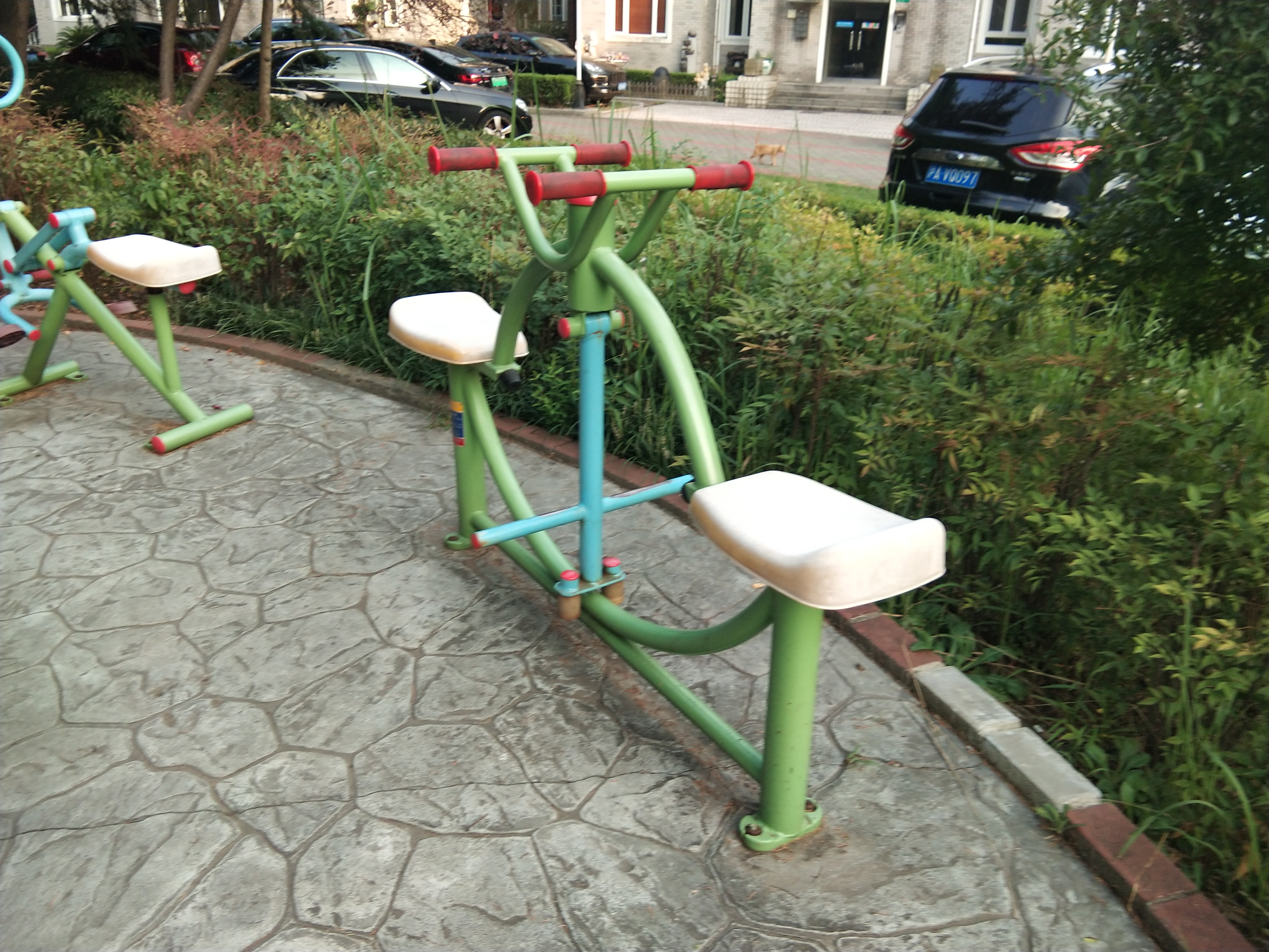 下肢康復(fù)器