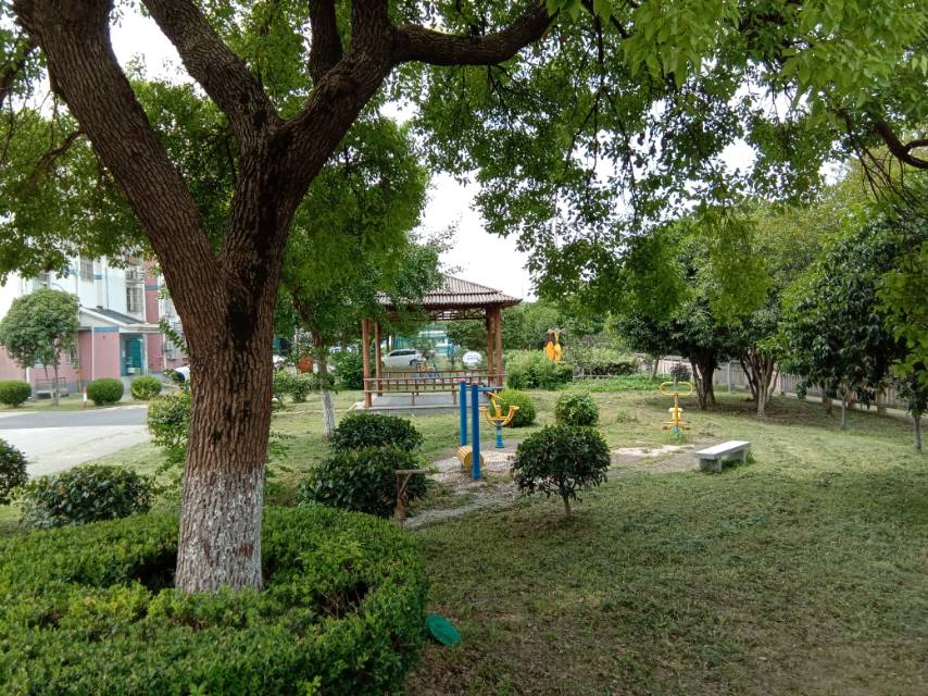 育苑小區(qū)1868弄中區(qū)市民健身點(diǎn)