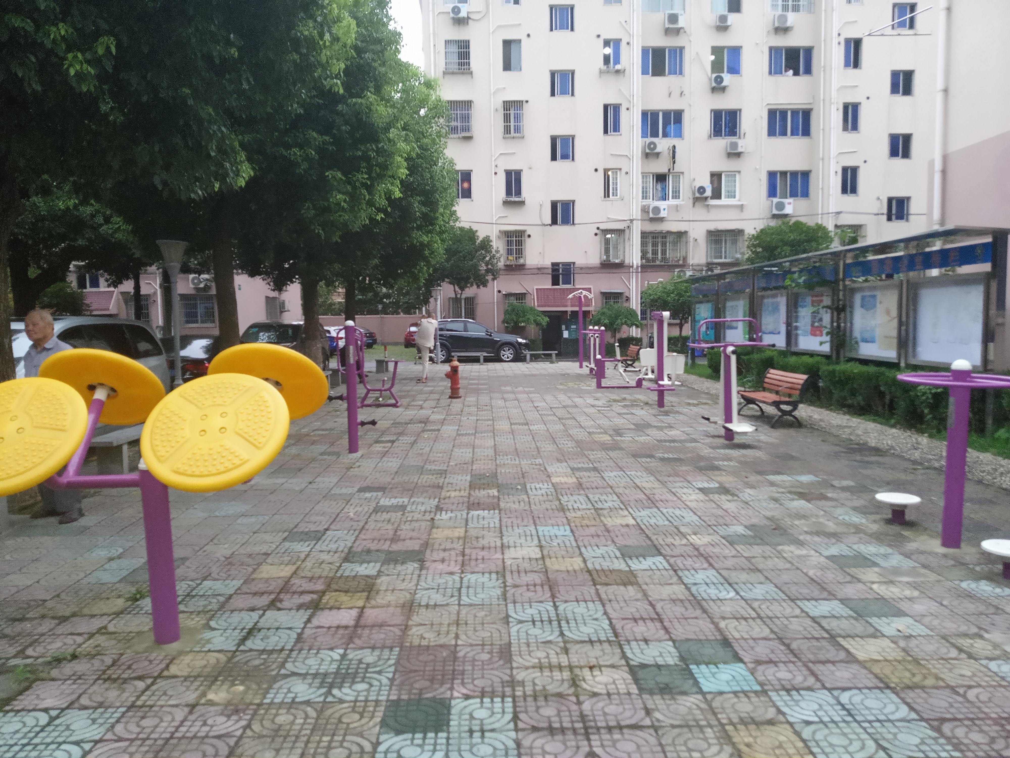 顓溪十村小區(qū)健身苑點(diǎn)