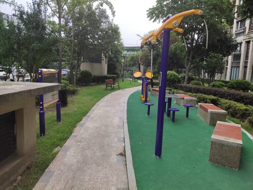 龍陽居委市民益智健身點1