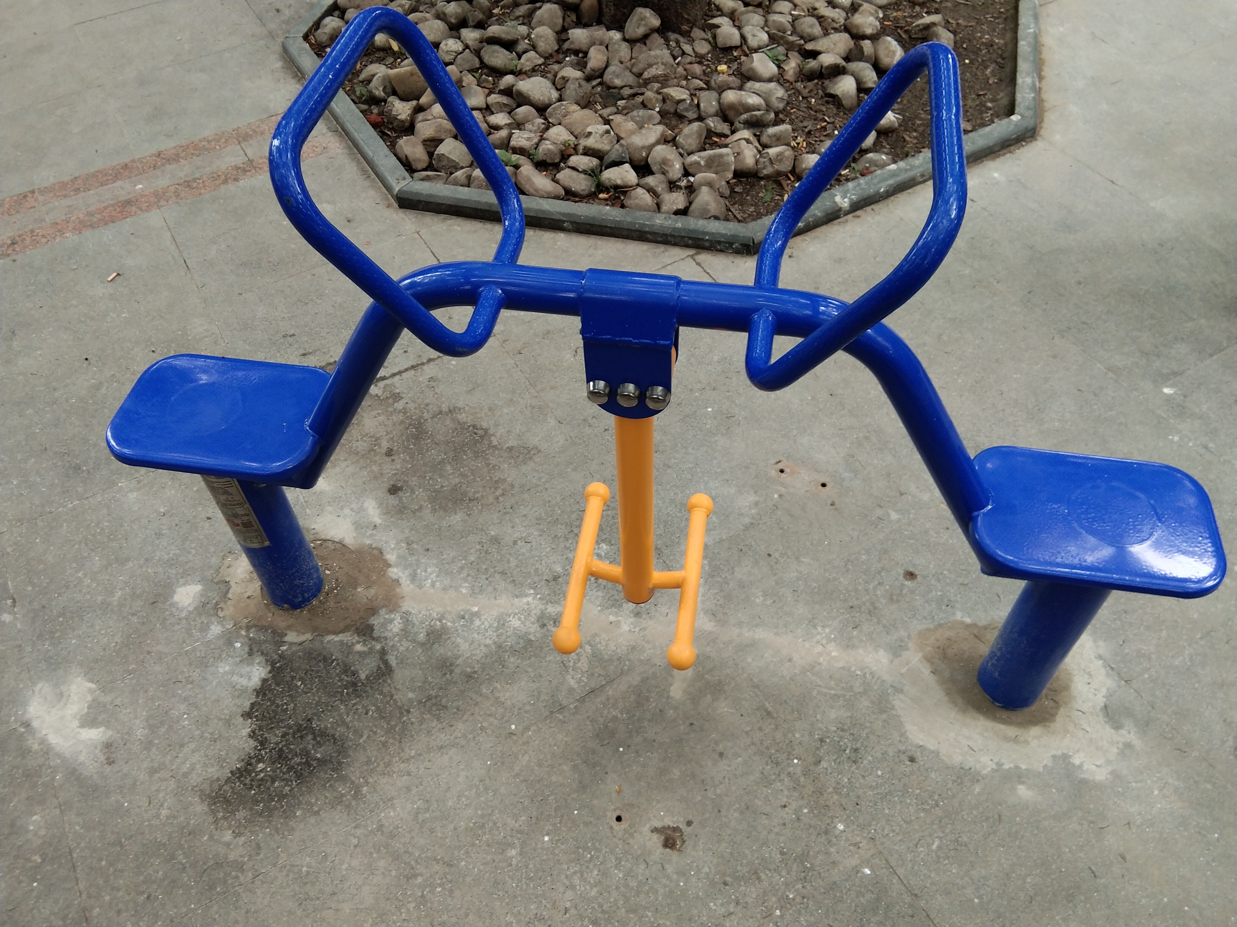 上下肢訓(xùn)練器