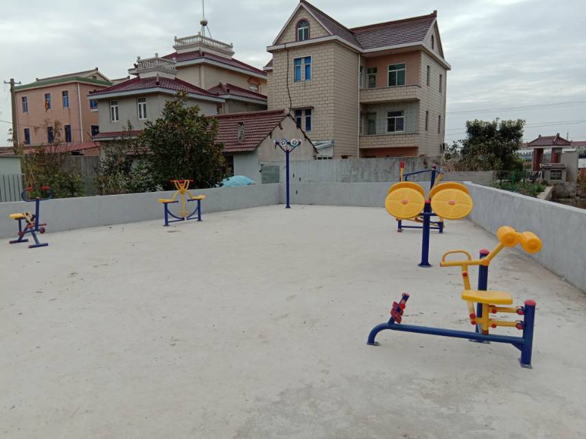 新東村東海3組851號東健身路徑