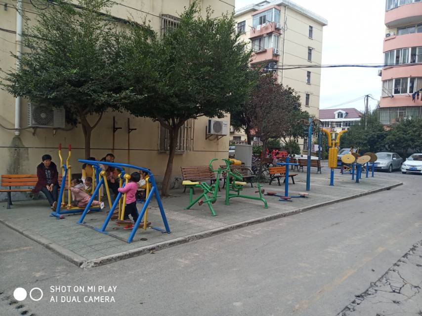 陸凌居委健身點(diǎn)3