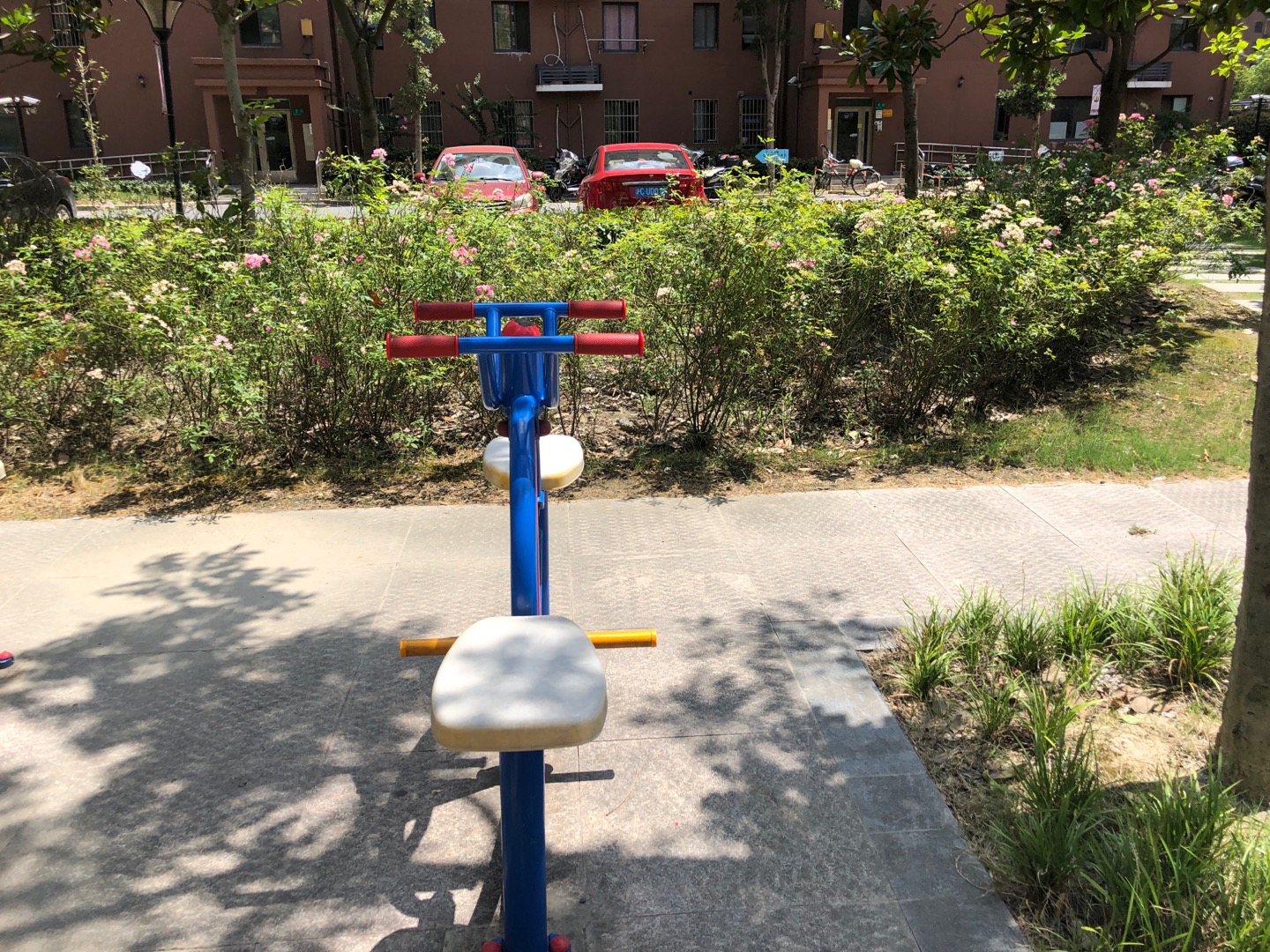 下肢康復(fù)器