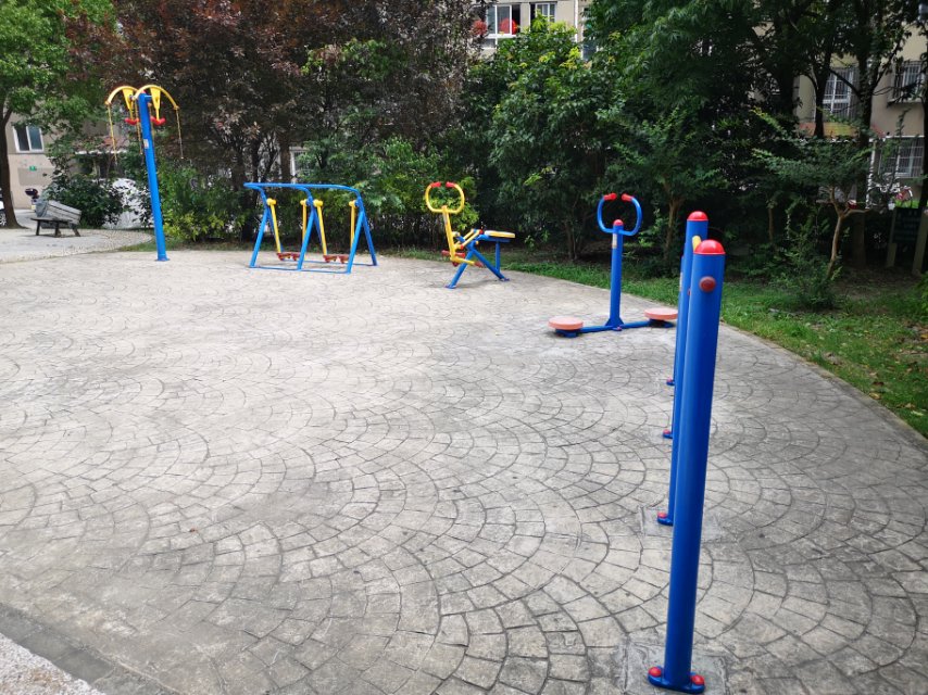 金都路居委B健身點