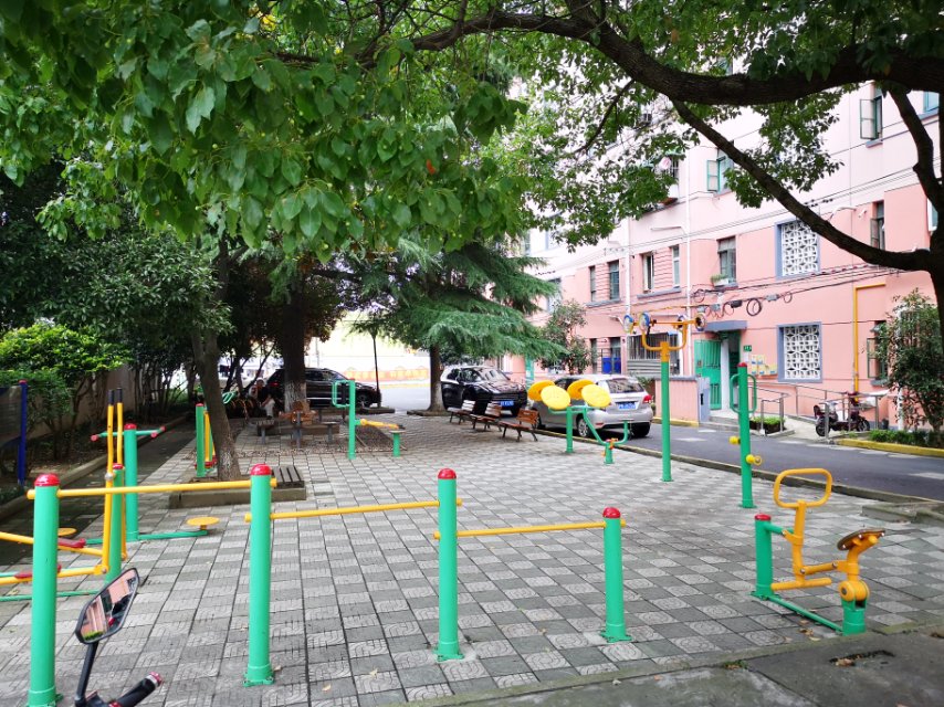 永南新村居委健身點(diǎn)