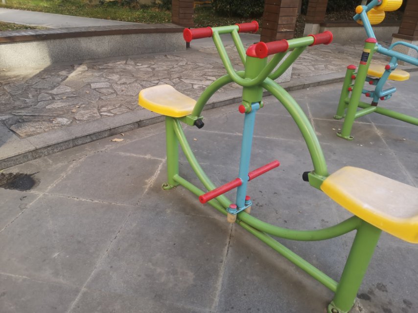 下肢康復(fù)器