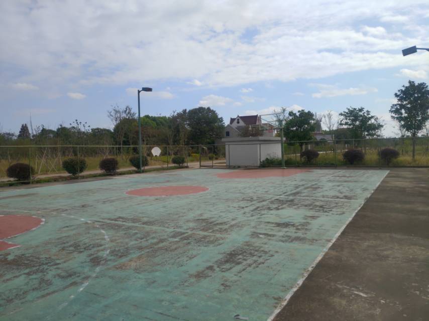 響哃村農(nóng)民健身工程