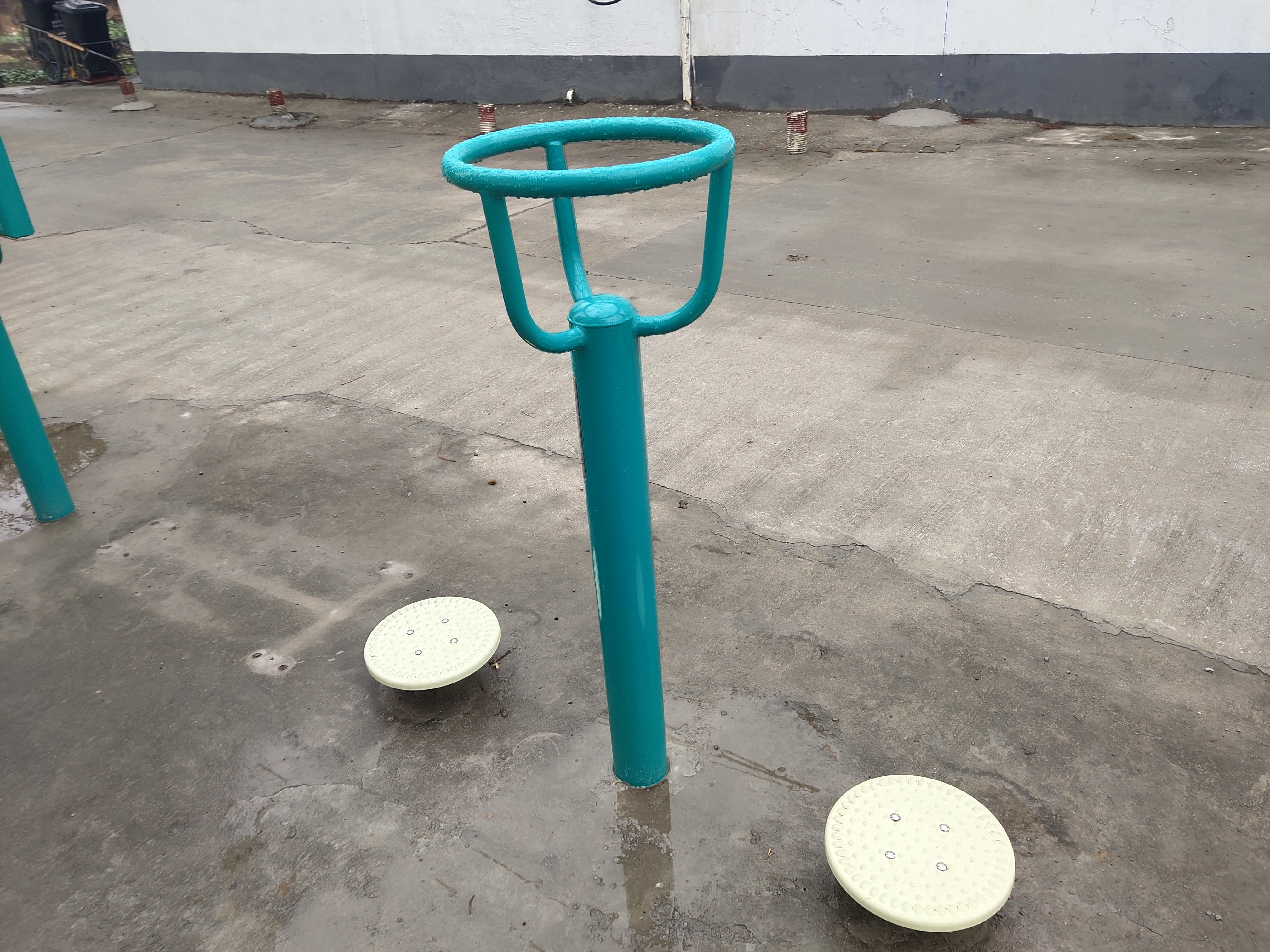 三人轉(zhuǎn)腰器