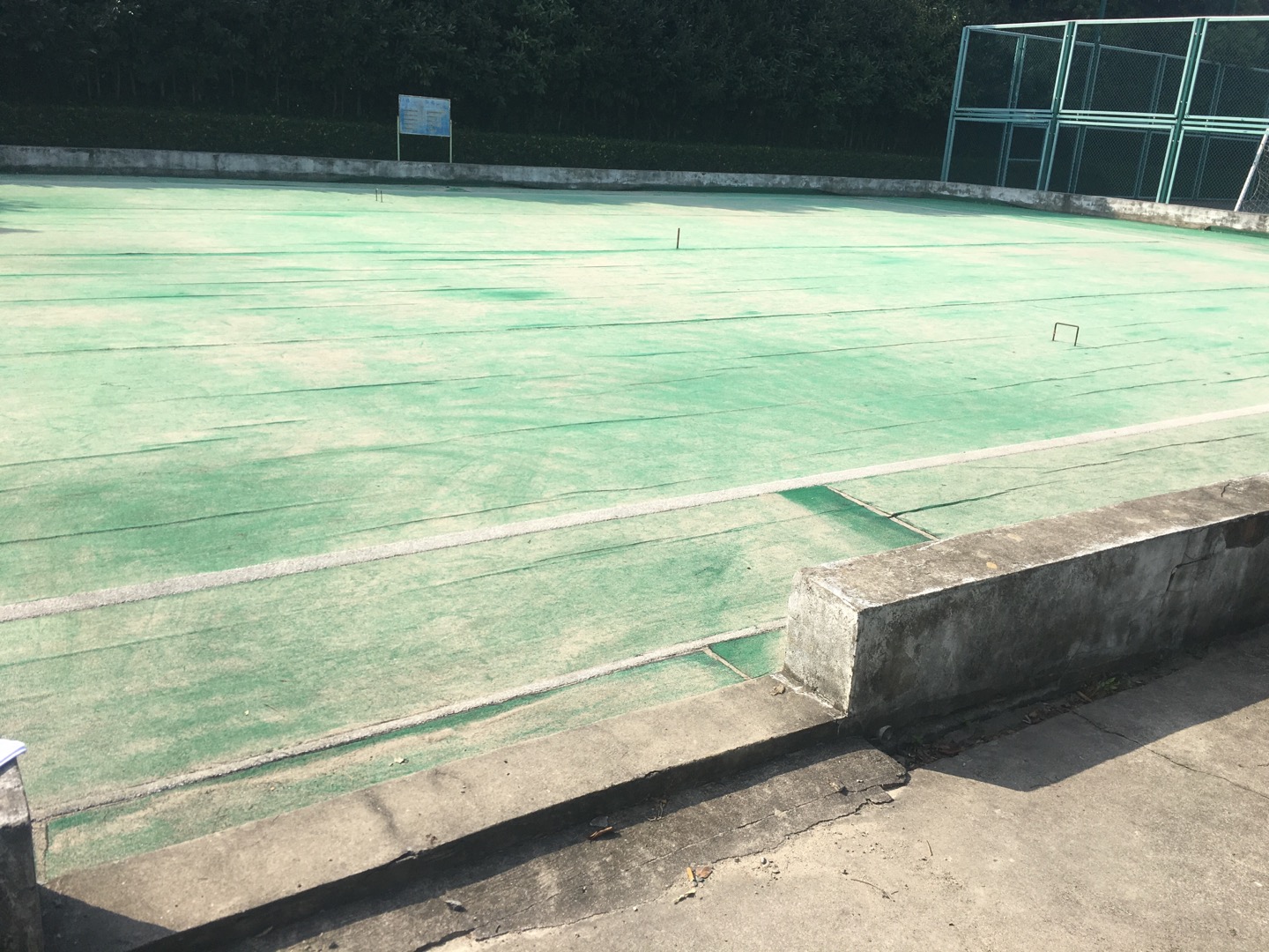 泖港村門(mén)球場(chǎng)