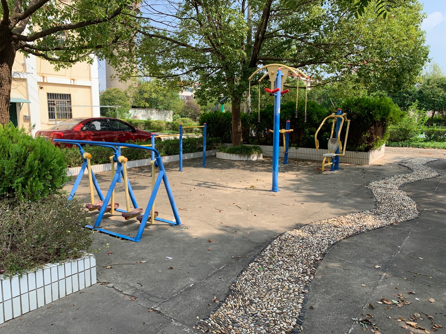 東平鎮(zhèn)前進(jìn)新村海鷗一村健身點(diǎn)