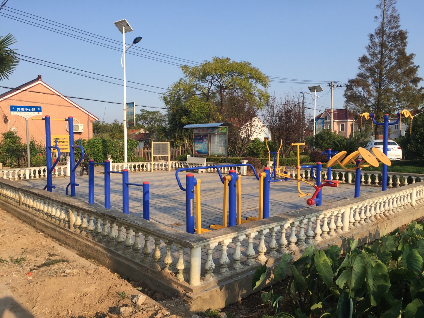 興隆村三組健身點