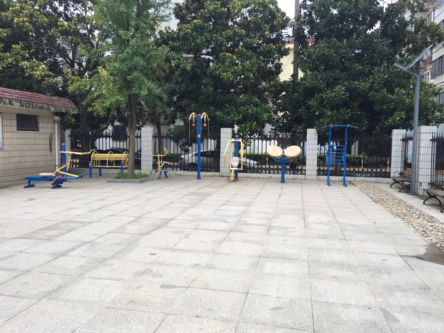 花園弄居委健身點(diǎn)1