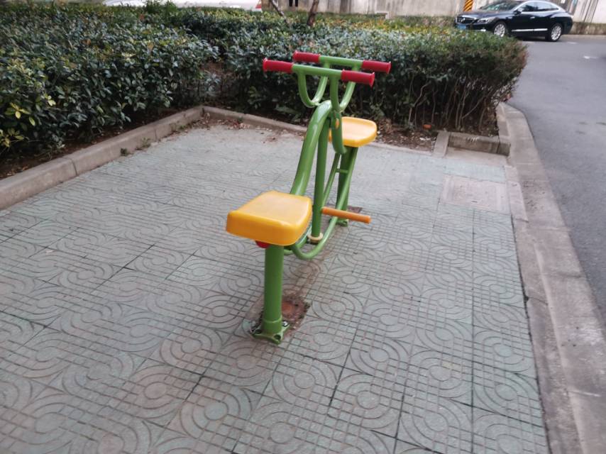 下肢康復(fù)器