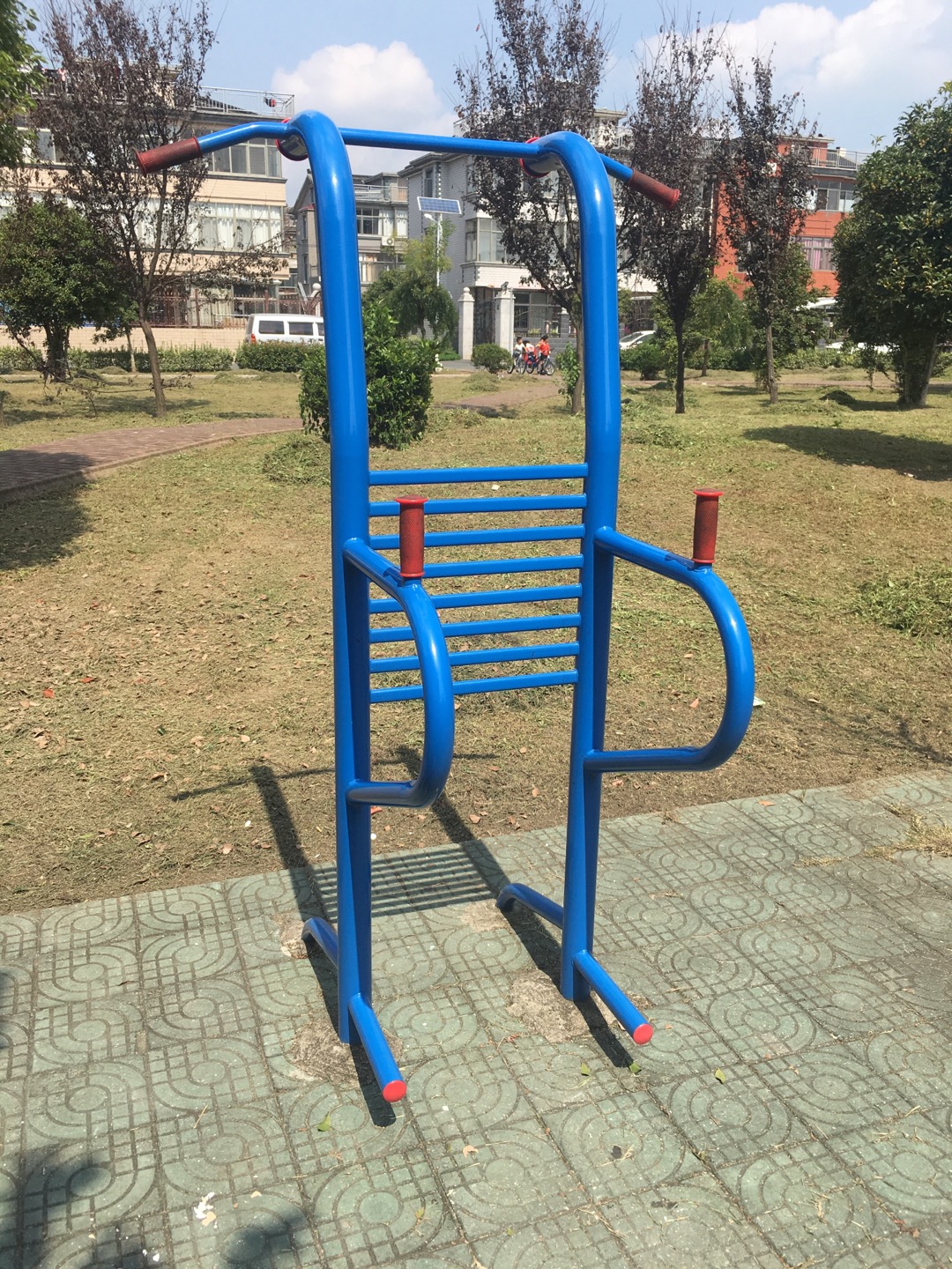 多功能訓(xùn)練器