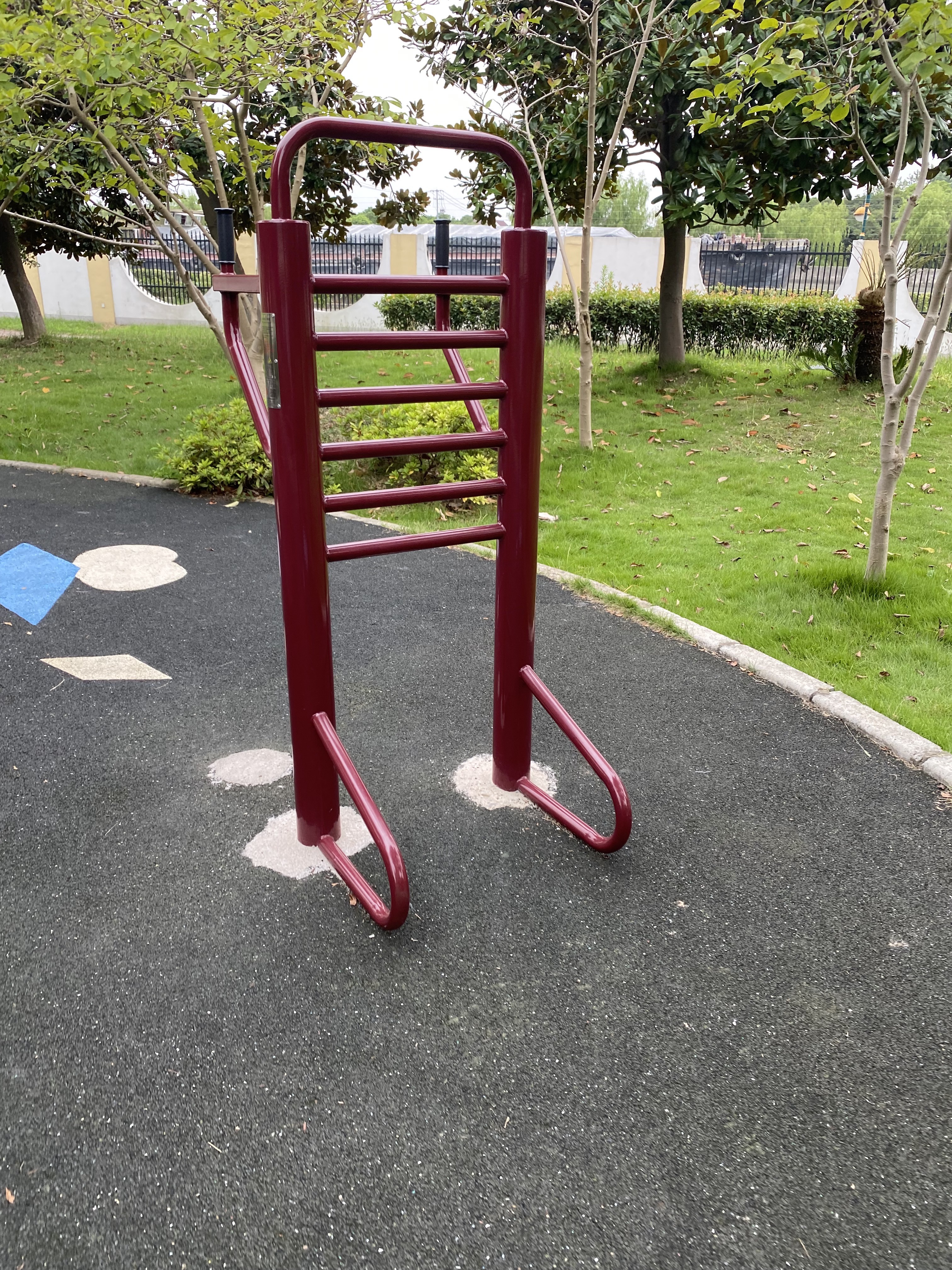 多功能訓(xùn)練器