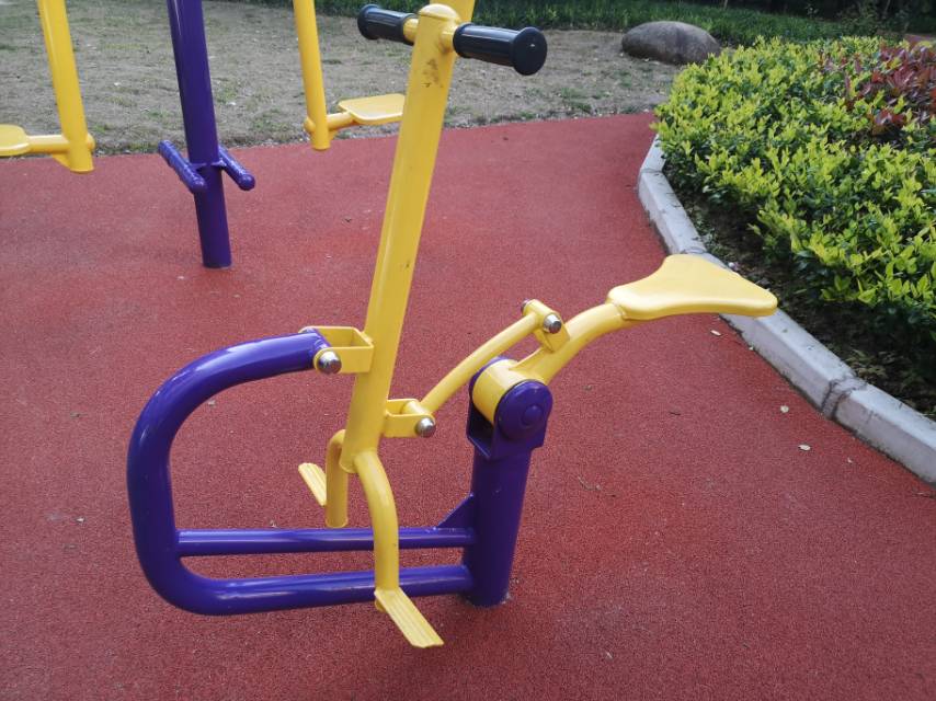 健騎機(jī) 健騎機(jī)