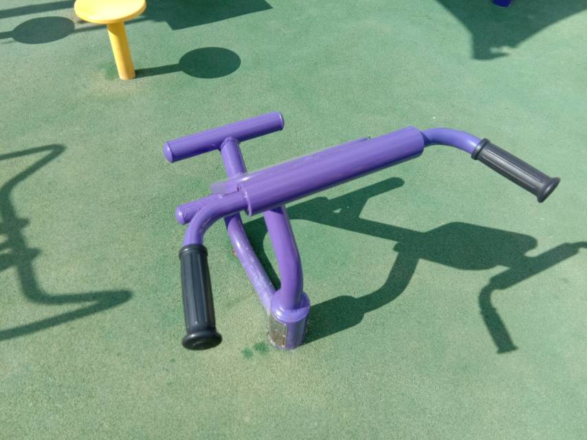 背肌訓(xùn)練器