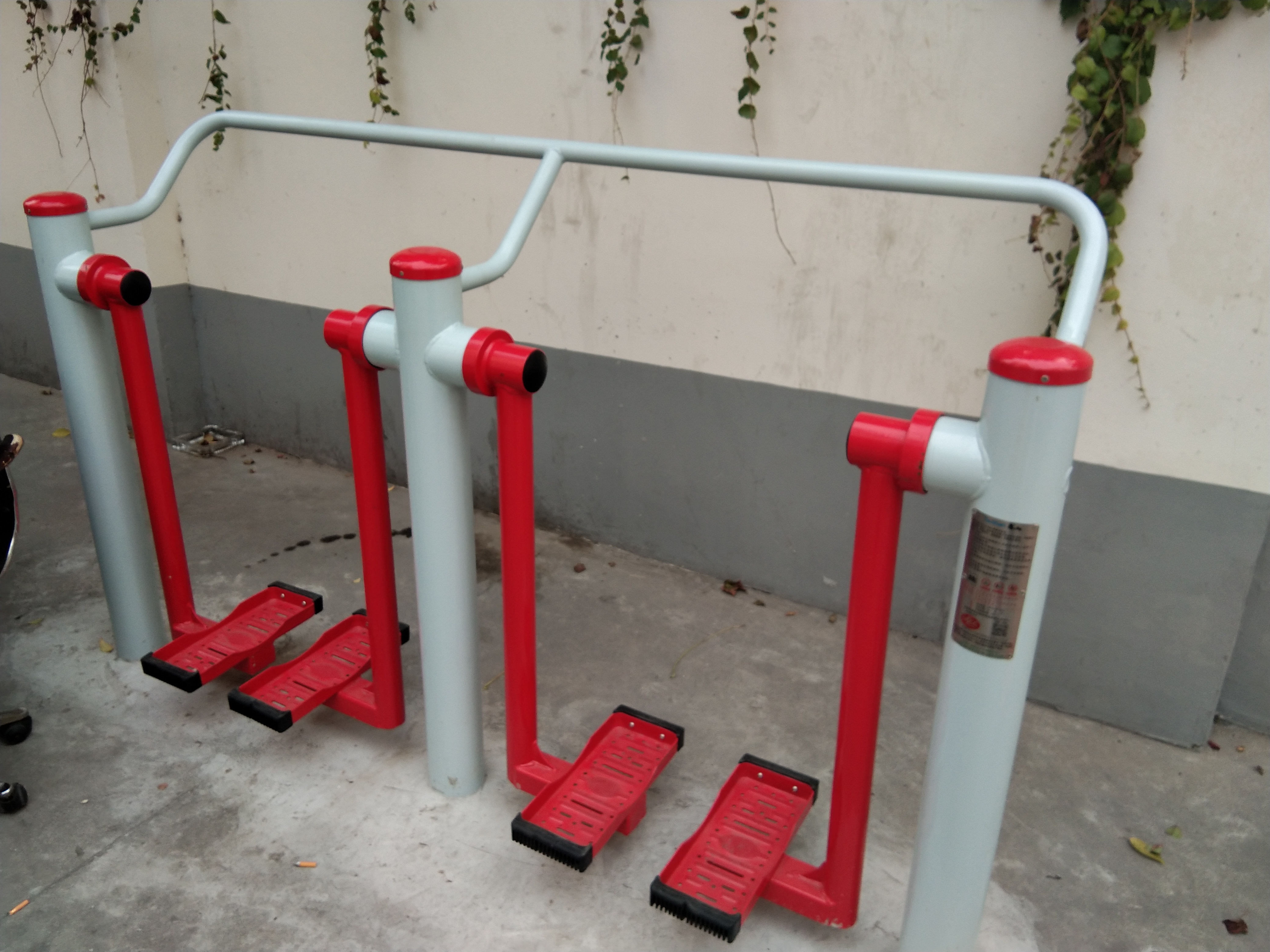 兩聯(lián)漫步機(jī)