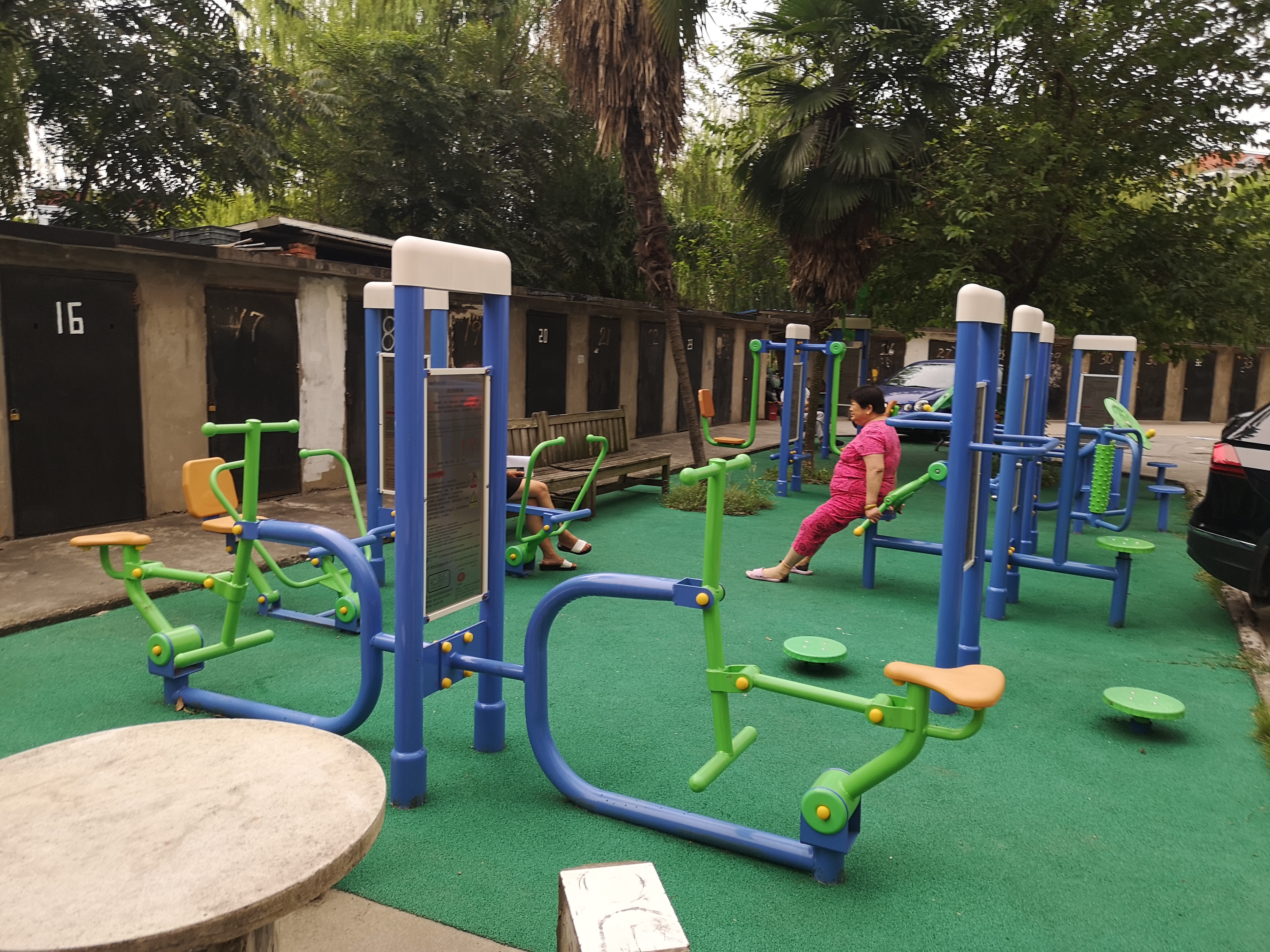 尚美社區(qū)萬壽五區(qū)健身點(diǎn)