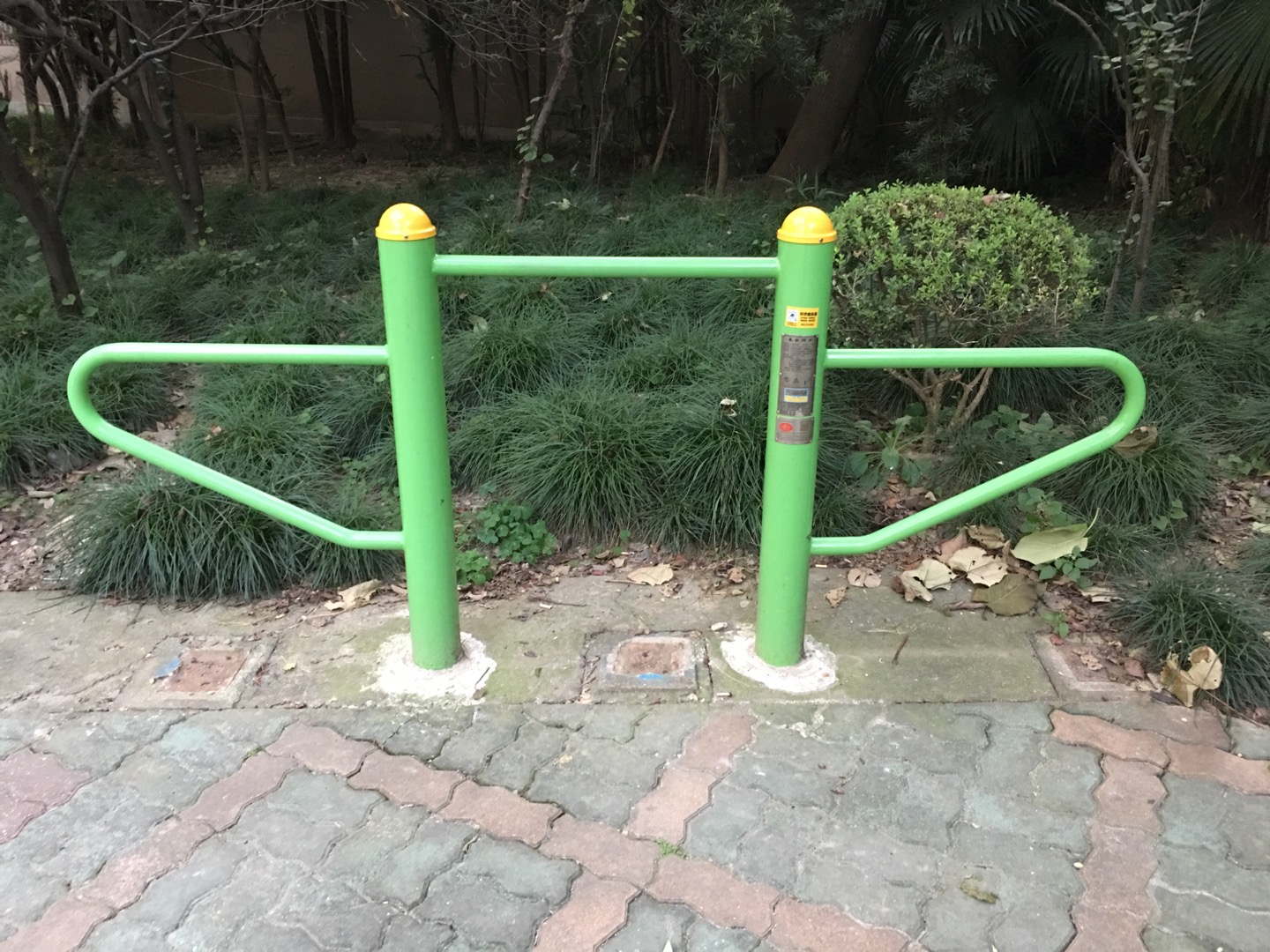 壓腿訓(xùn)練器