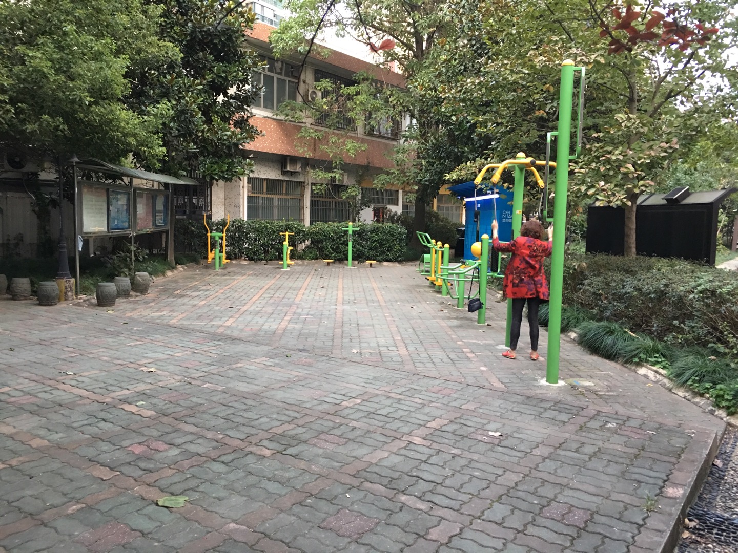 長風(fēng)馨苑市民益智健身苑點(diǎn)