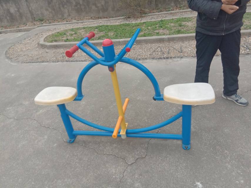 下肢康復(fù)器