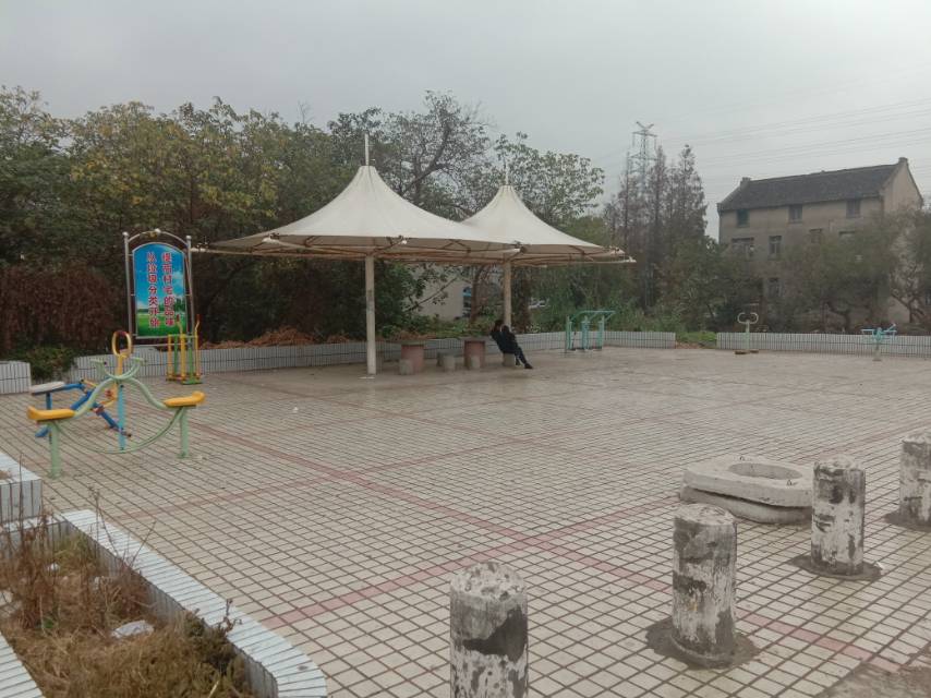 五四村一隊(duì)健身點(diǎn)