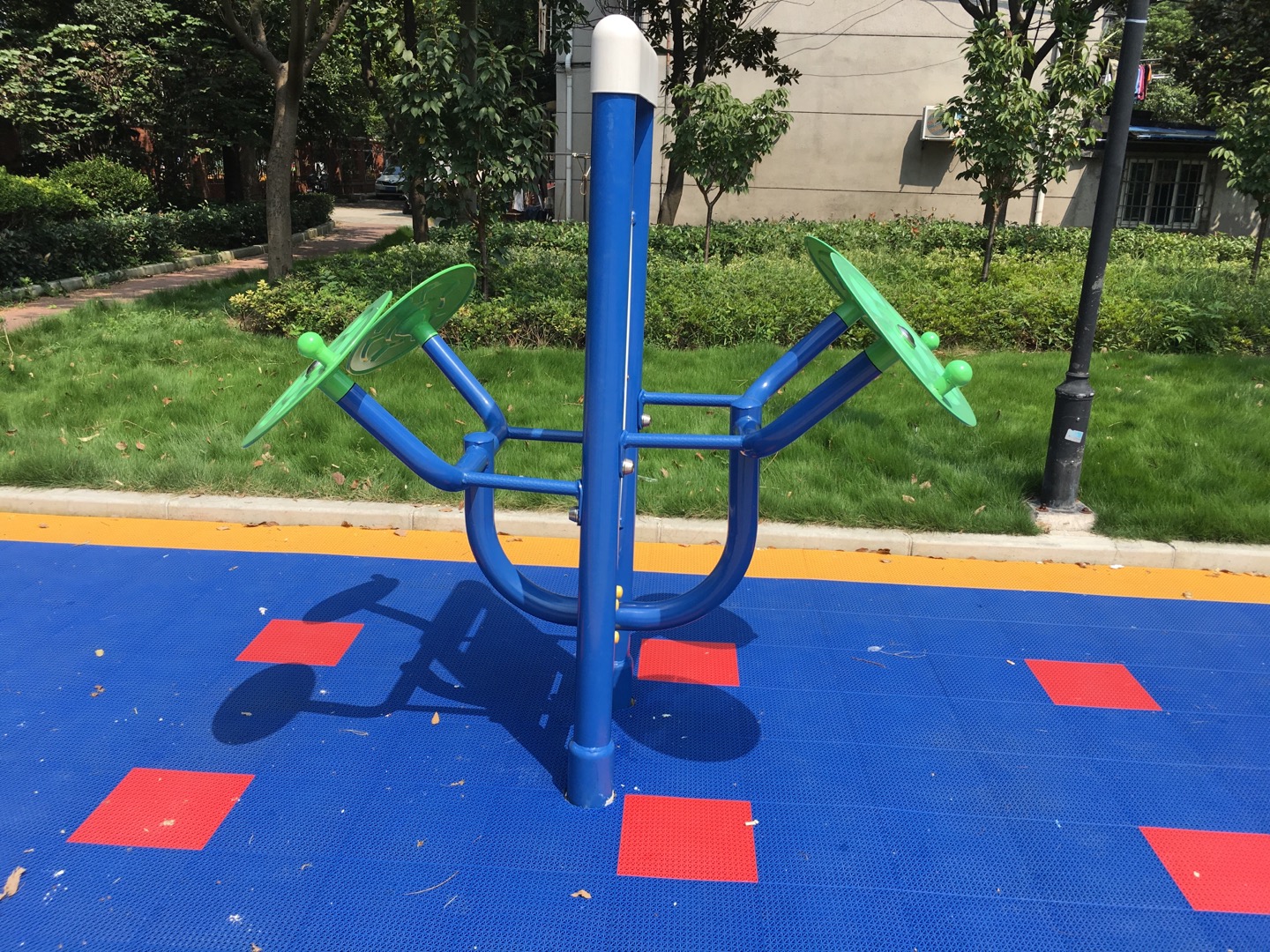 雙立柱太極揉推器